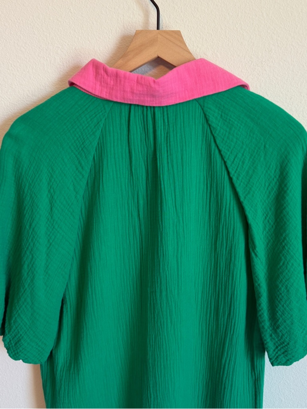 THML Green Contrast Collared V-Neck Puff Sleeve Dress - Picture 8 of 8